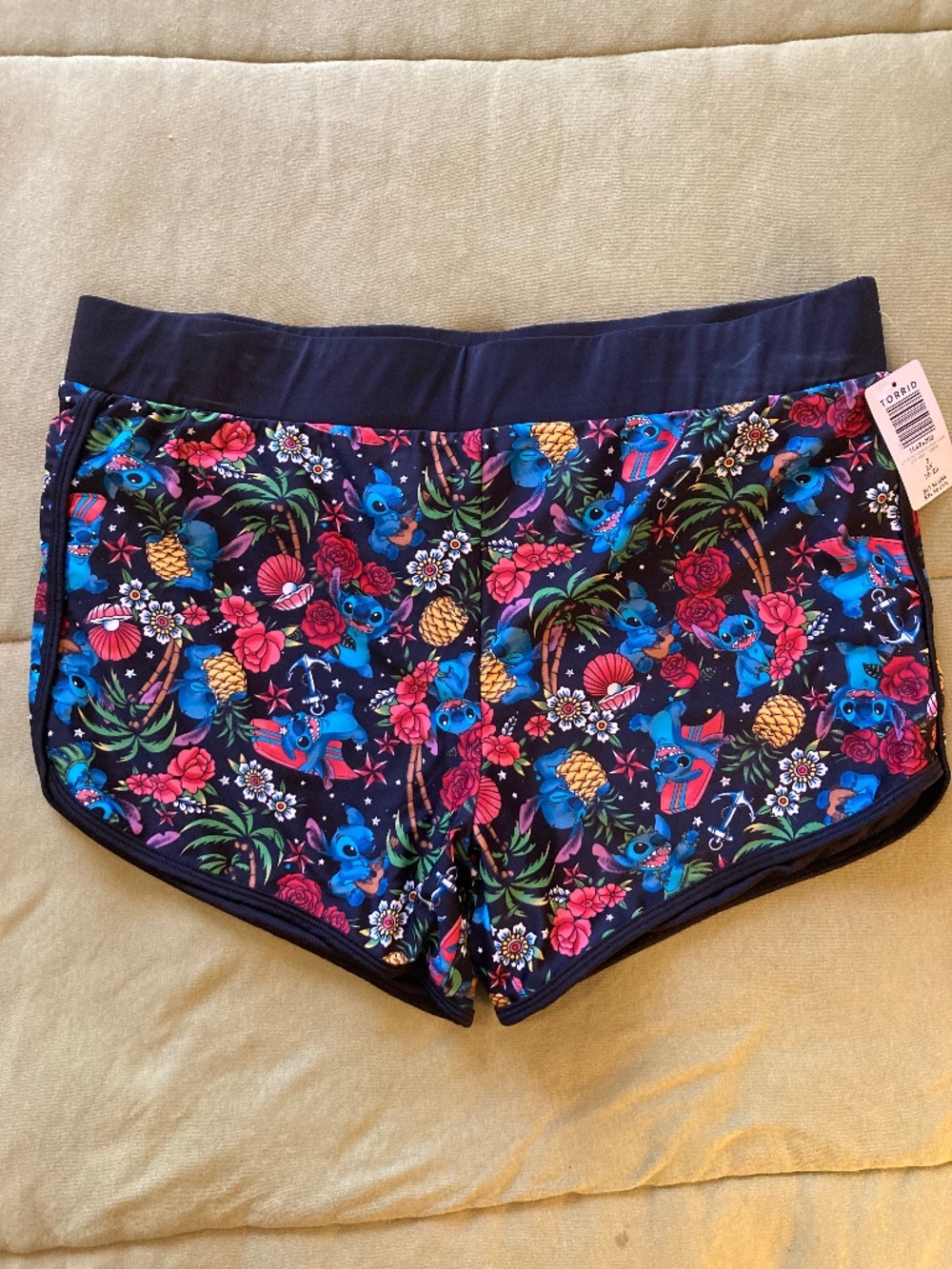 NWT Torrid Disney‎ Lilo & Stitch Dolphin Hem Tattoo Print Swim Shorts, 2 (18-20)